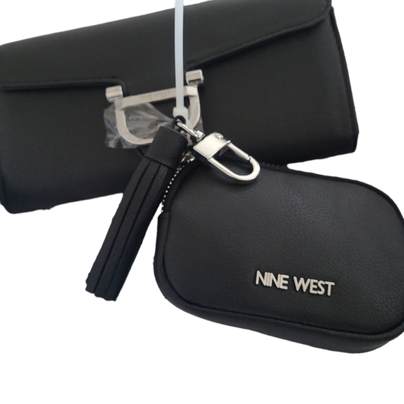 💕NWT Nine West Wallet/Coin Purse/Keychain Set💕 - Picture 4 of 10